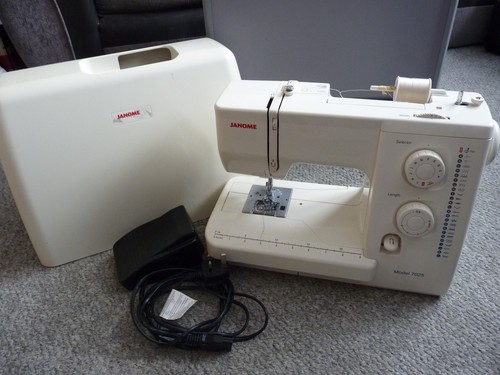 Janome 7025 electric - janome, sewing