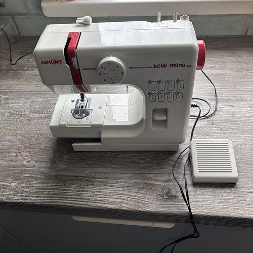 Janome sew mini 525 portable - mini,