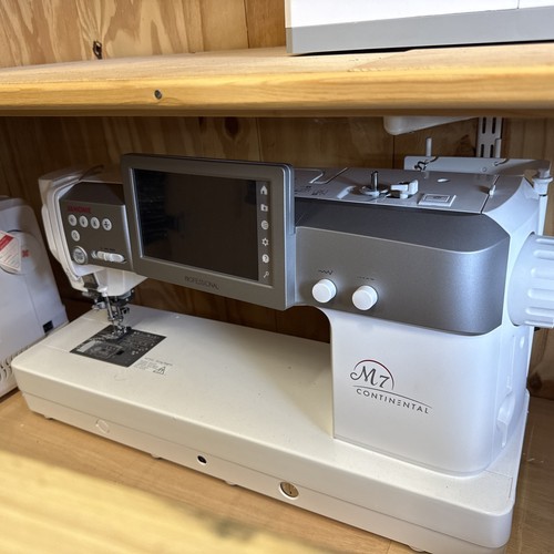 Janome continental - janome,
