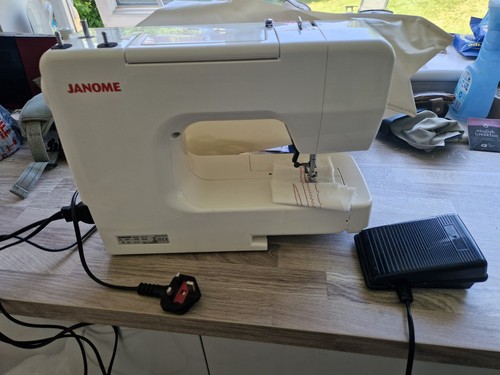 Janome sewing machine 18 - janome,