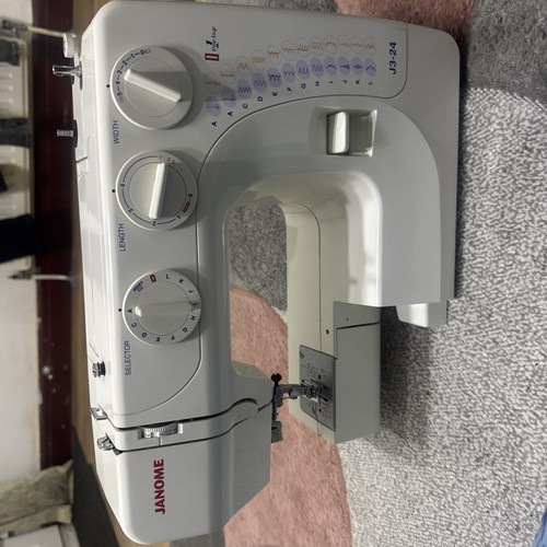 Janome lightweight - j3-24,