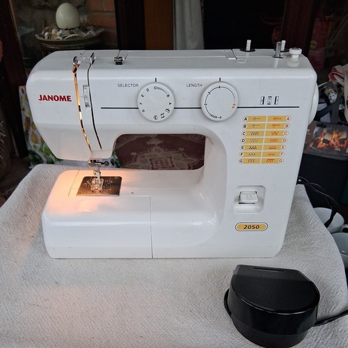 Janome 2050 sewing machine - 2050,